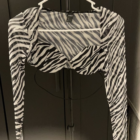 Top - Picture 3 of 4